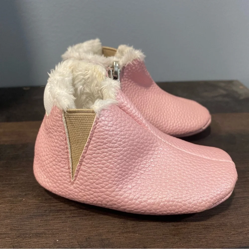 Baby booties - Picture 1 of 5